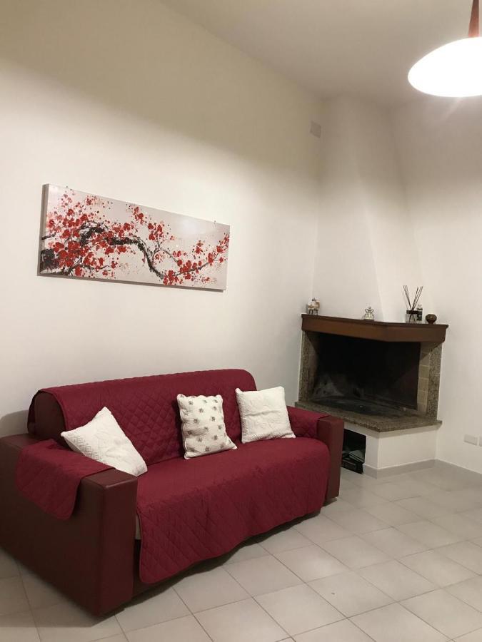 Laura'S House Apartment กาญารี ภายนอก รูปภาพ